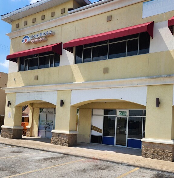 Primary Photo Of 9730 Southwest Fwy, Houston Freestanding For Lease