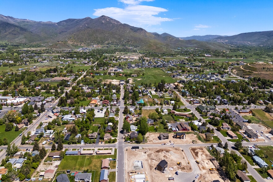 More Photos Of 49 N 300 E, Midway Apartments For Sale