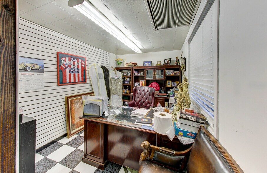 More Photos Of 1860 N Hacienda Blvd, La Puente Auto Repair For Sale