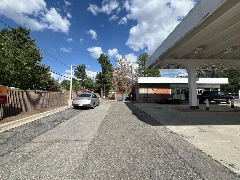 More Photos Of 8595 S 1300 E, Sandy Service Station For Sale