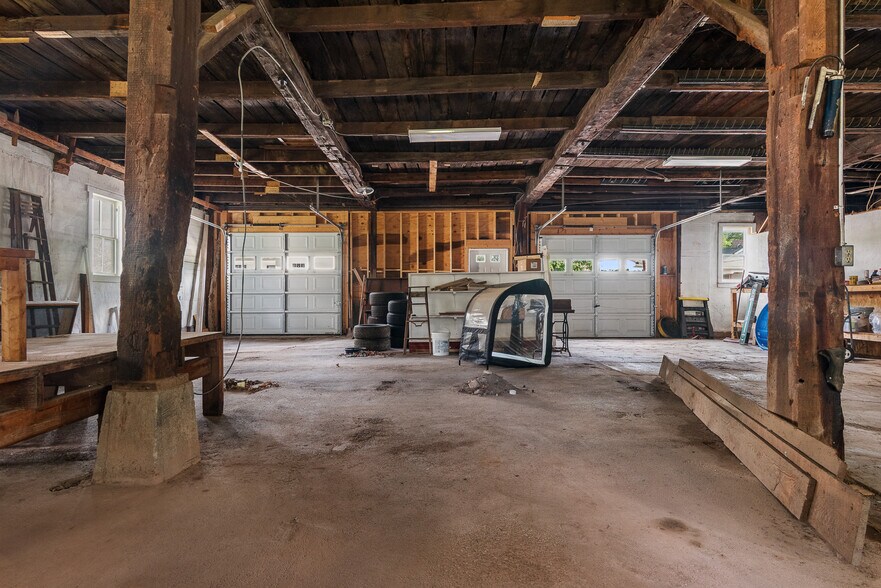 More Photos Of 5572 Washington St, Prattsville Storefront For Sale