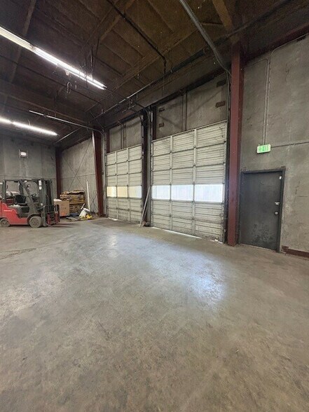 More Photos Of 3230 Thomason Ave, Montgomery Warehouse For Lease