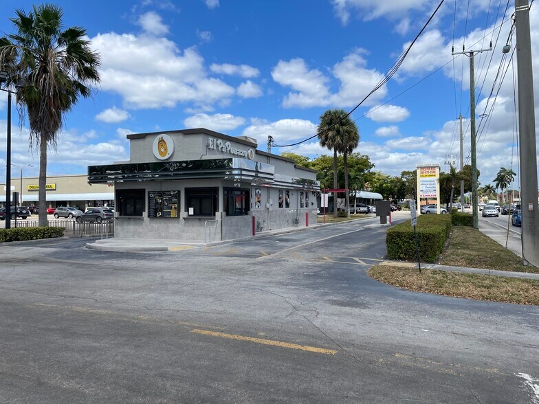 More Photos Of 6800 W 12th Ave, Hialeah Storefront For Lease