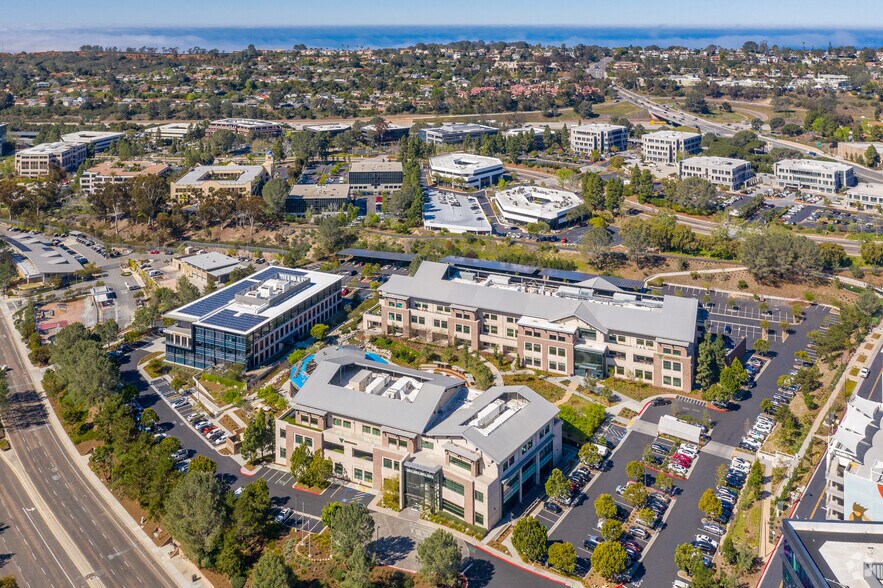 More Photos Of El Camino Real @ Del Mar Heights Road @ Del Mar Heights Road, San Diego Unknown For Lease