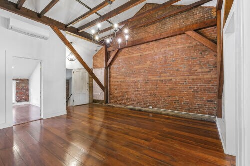More Photos Of 612 Julia St, New Orleans Apartments For Sale
