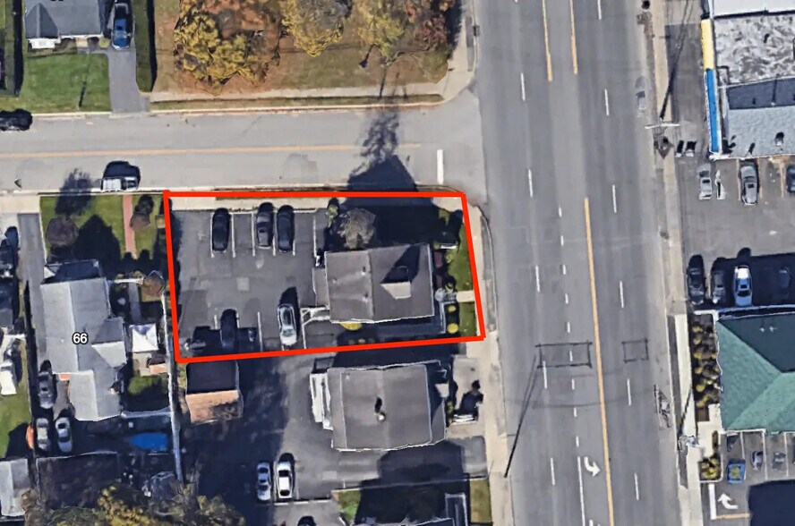 More Photos Of 124 Medford Ave, Patchogue Office For Sale