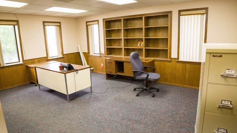 More Photos Of 4310 Oklahoma Ave, Woodward Distribution For Sale