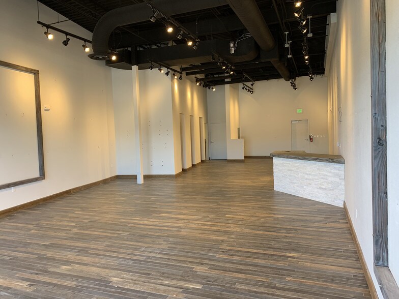 More Photos Of 13271 Bass Pro Dr, Colorado Springs Freestanding For Lease