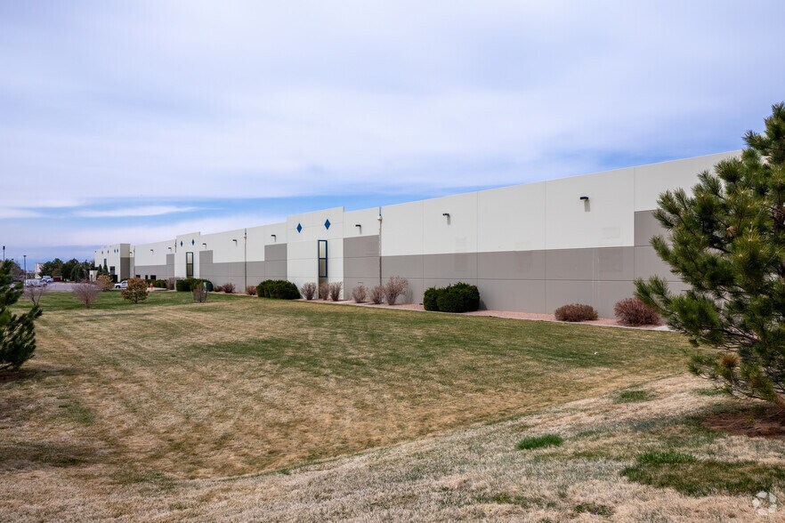 More Photos Of 19503 E 34th Dr, Aurora Warehouse For Lease