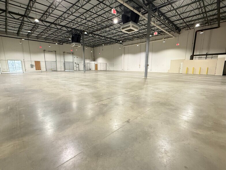 More Photos Of 12006 Plum Orchard Dr, Silver Spring Light Distribution For Lease