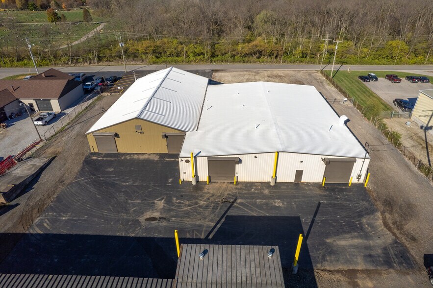 More Photos Of 1091 Stimmel Rd, Columbus Manufacturing For Lease