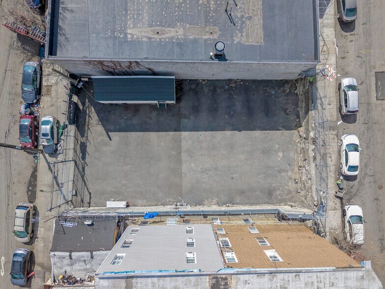 More Photos Of 1695 Carter Ave, Bronx Land For Sale