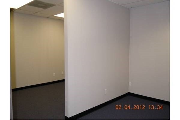 More Photos Of 337 Oaks Trl, Garland Office For Lease