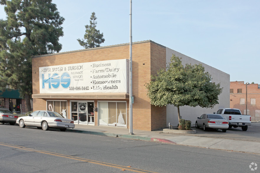 Primary Photo Of 135 N L St, Tulare Office For Sale