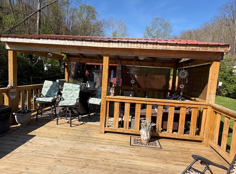 More Photos Of 2507 5th Street Rd, Huntington Specialty For Sale