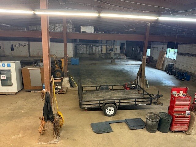 More Photos Of 2514 Foundry Pl, Clayville Industrial For Sale