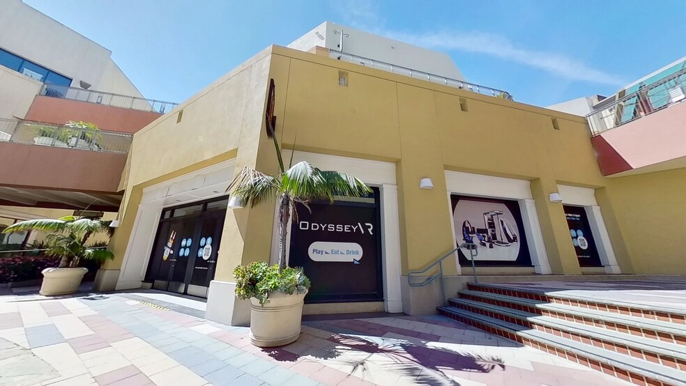 More Photos Of 520-550 Deep Valley Dr, Rolling Hills Estates Unknown For Lease