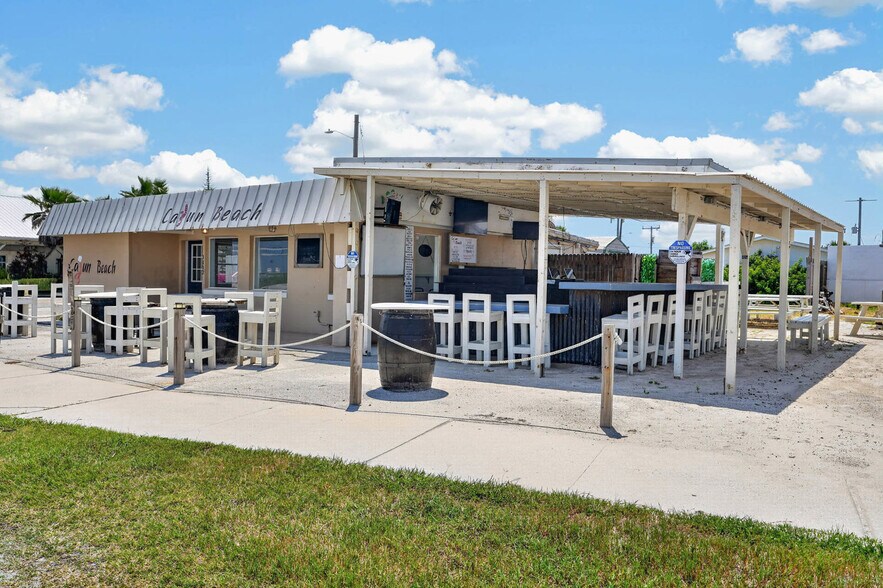 More Photos Of 1112 S Ocean Shore Blvd, Flagler Beach Restaurant For Sale