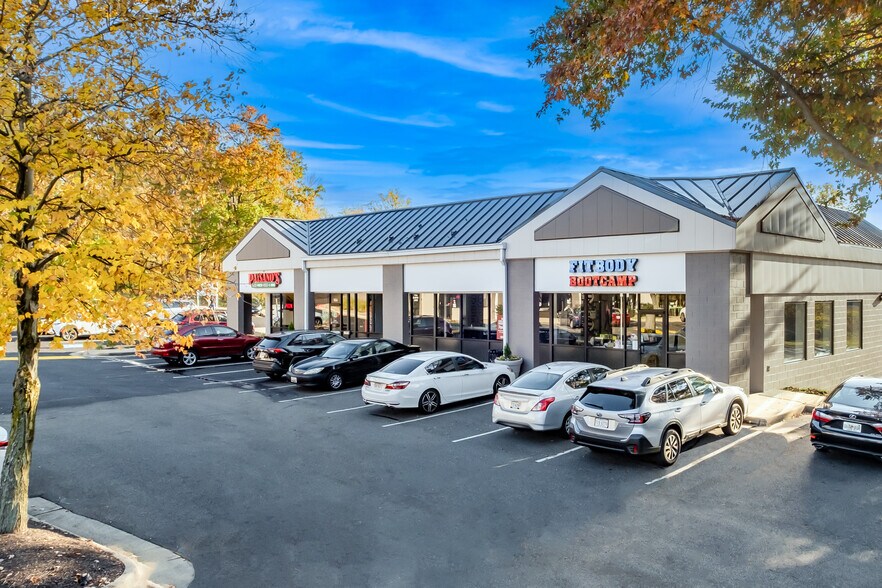 More Photos Of 6911-6940 Telegraph Rd, Alexandria General Retail For Lease