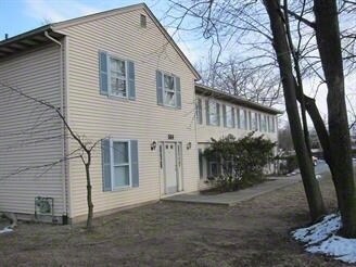 More Photos Of 584 State Rt 17, Ridgewood Office Residential For Lease