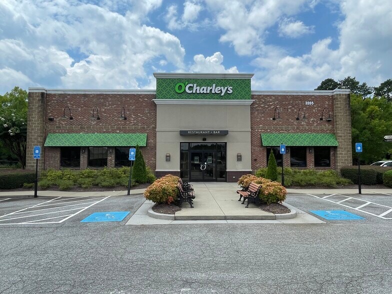 Primary Photo Of 3285 Cobb Pky NW, Acworth Restaurant For Sale