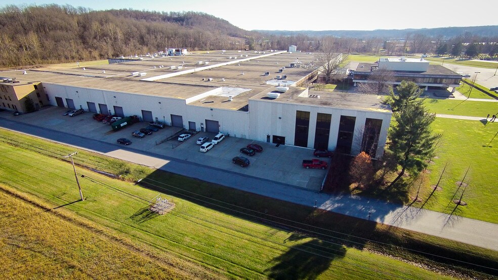 More Photos Of 27811-27841 State Route 7, Marietta Warehouse For Lease