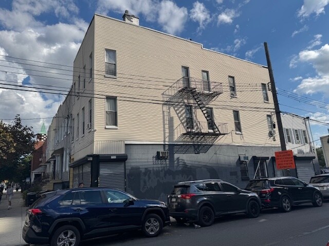 More Photos Of 162 Saint Nicholas Ave, Brooklyn Apartments For Lease