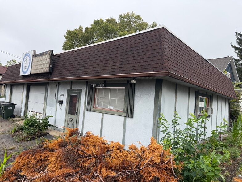 More Photos Of 3000 Wayne Ave, Dayton Freestanding For Sale