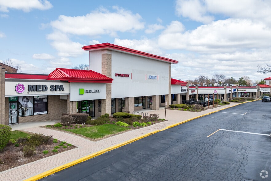 Primary Photo Of 1090-1170 S Roselle Rd, Schaumburg Storefront For Sale