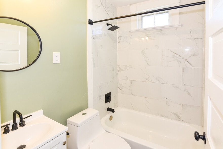 More Photos Of 104 Maple Ave, Chestertown Apartments For Sale