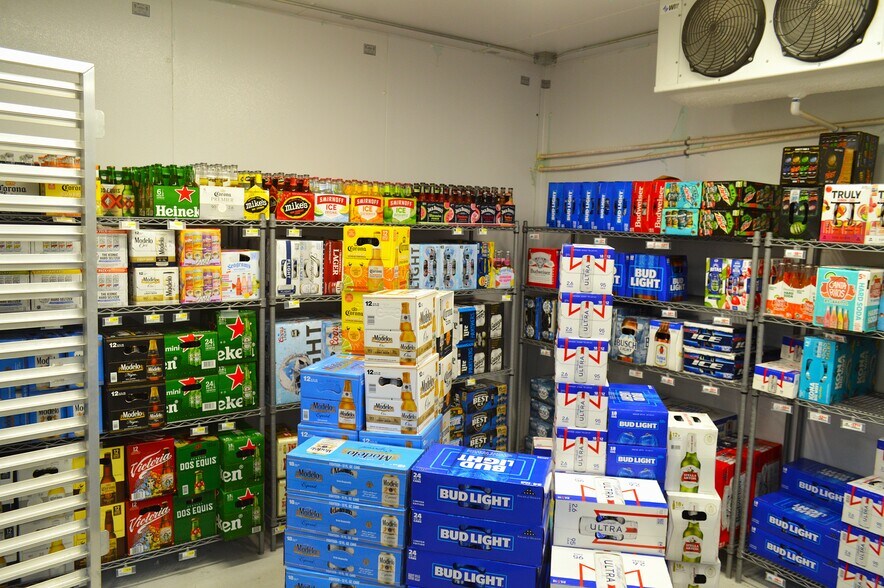 More Photos Of 341 S Main St, Bishopville Service Station For Sale