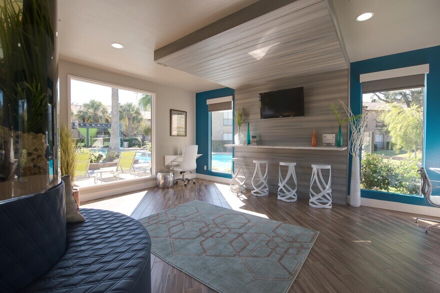 More Photos Of , Houston Multifamily For Sale