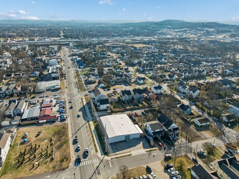 More Photos Of 5101 Kentucky Ave, Nashville Office For Sale