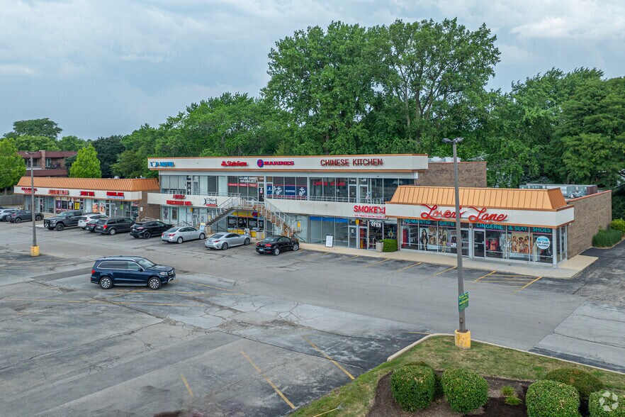Primary Photo Of 1001-1037 W Ogden Ave, Naperville Unknown For Lease