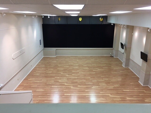 More Photos Of 101 Uhland Rd, San Marcos Research And Development For Lease