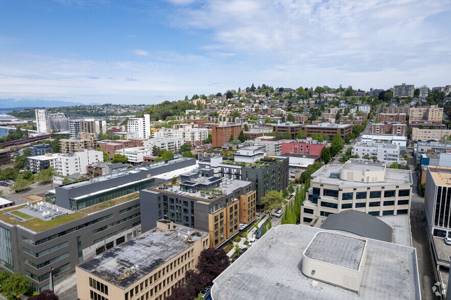 More Photos Of 417 2nd Ave W, Seattle Apartments For Lease