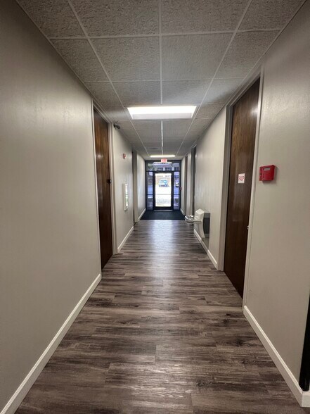 More Photos Of 1 Centerview Dr, Greensboro Unknown For Lease