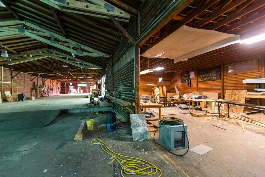 More Photos Of 2213 Main St E, Thompson Falls Land For Sale