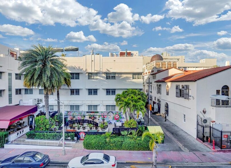 More Photos Of 124 11th St, Miami Beach Hotel For Sale