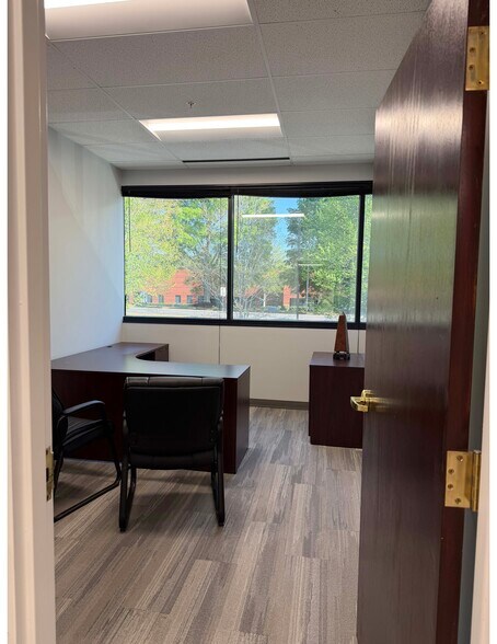 More Photos Of 6230 Shiloh Rd, Alpharetta Office For Lease