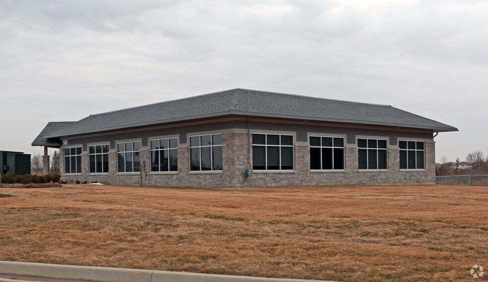 More Photos Of 501 Hanlon Creek Blvd, Guelph Office For Lease