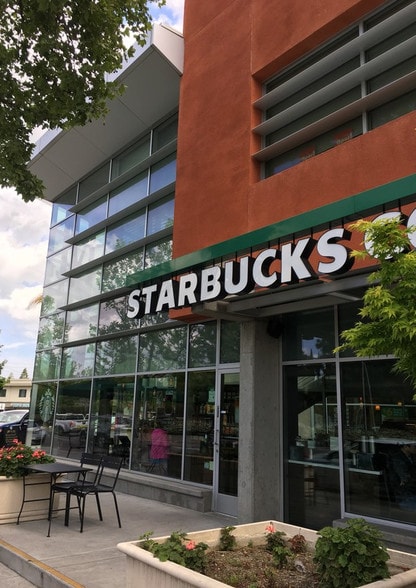 More Photos Of 4131 El Camino Real, Palo Alto Office For Lease