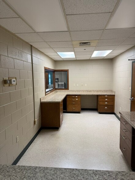 More Photos Of 407 N Salem Ave, Sumter Medical For Lease