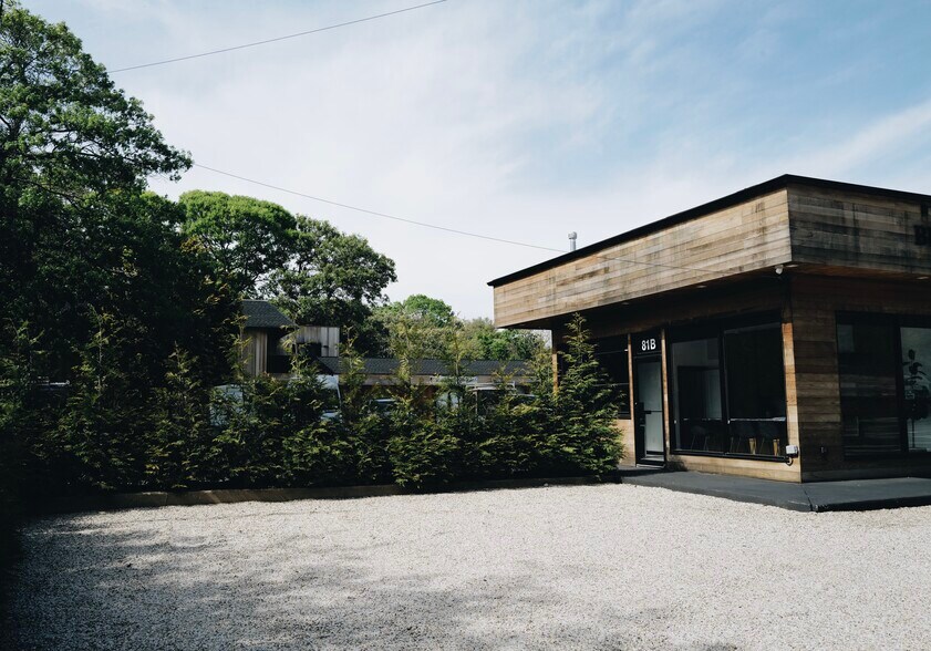More Photos Of 81 Montauk Hwy, Wainscott Storefront Retail Office For Lease