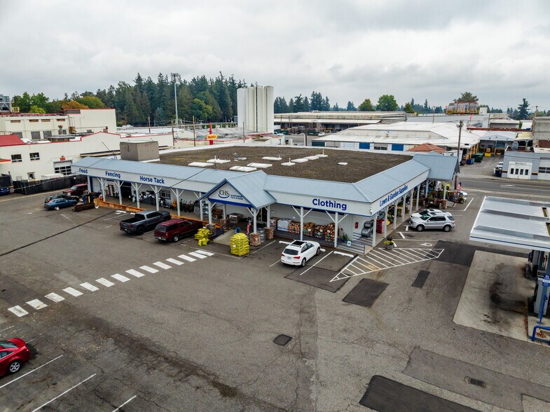More Photos Of 415 Depot Rd, Lynden Freestanding For Sale