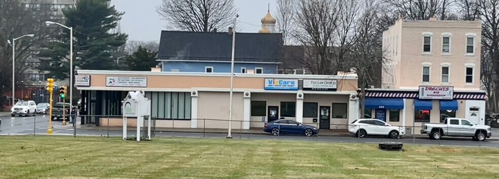 Primary Photo Of 438-442 Chestnut St, Springfield Freestanding For Sale