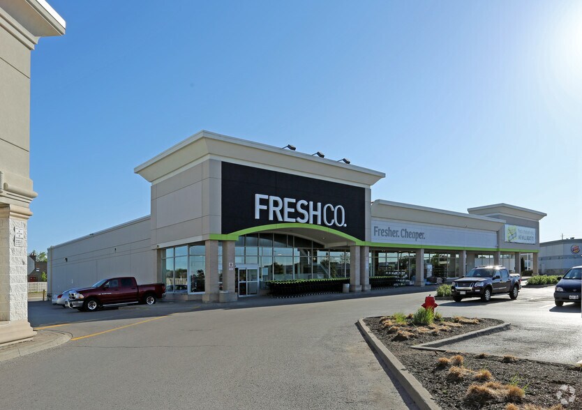 More Photos Of 650 Kingston Rd, Pickering Supermarket For Lease