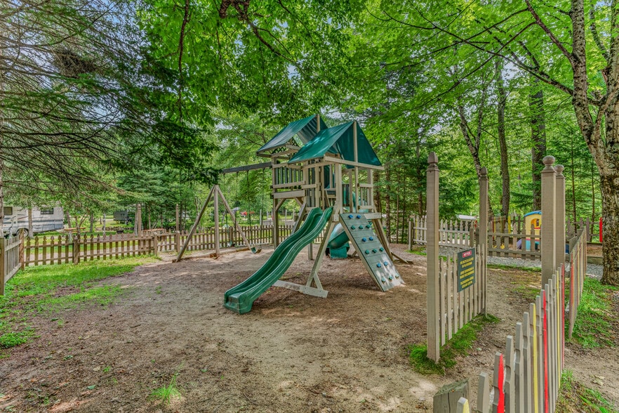 More Photos Of 218 US Route 3, Lincoln Hospitality For Sale