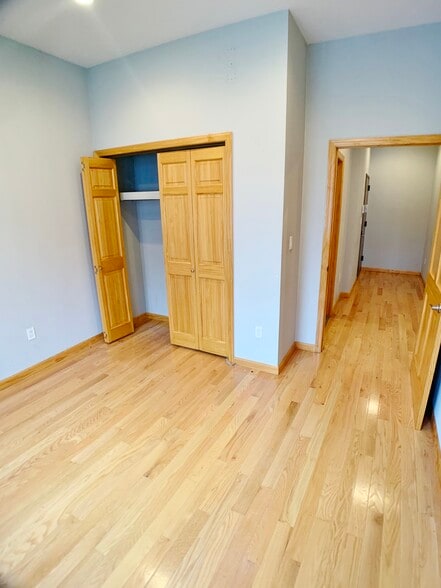 More Photos Of 14-18 31st Ave, Astoria Apartments For Sale