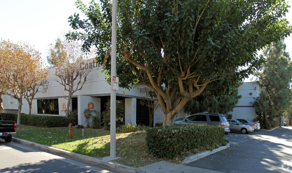 Primary Photo Of 536 W Southern Ave, Orange Manufacturing For Lease